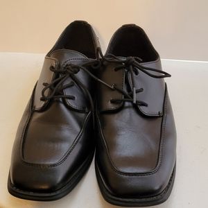 Boys dress shoes by Sonoma